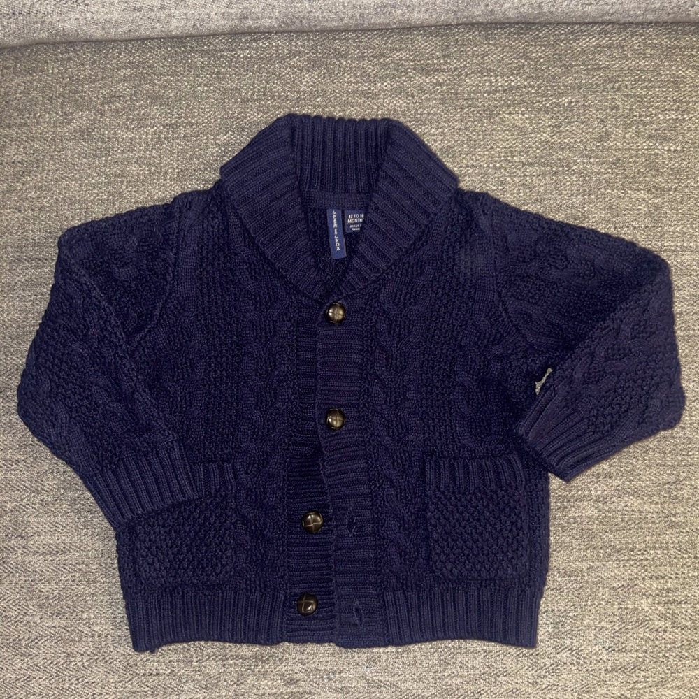 Baby boy 12-18 months like new sweater